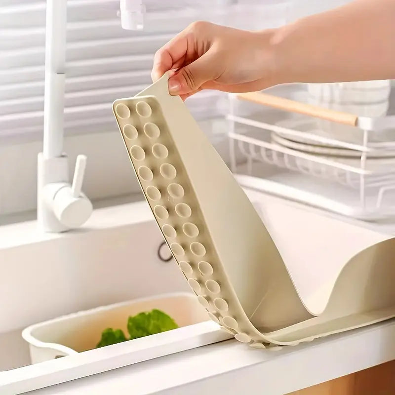 Sink Splash Guard – Silicone Water Splash Blocker