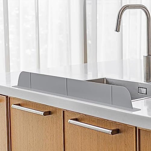 Sink Splash Guard – Silicone Water Splash Blocker